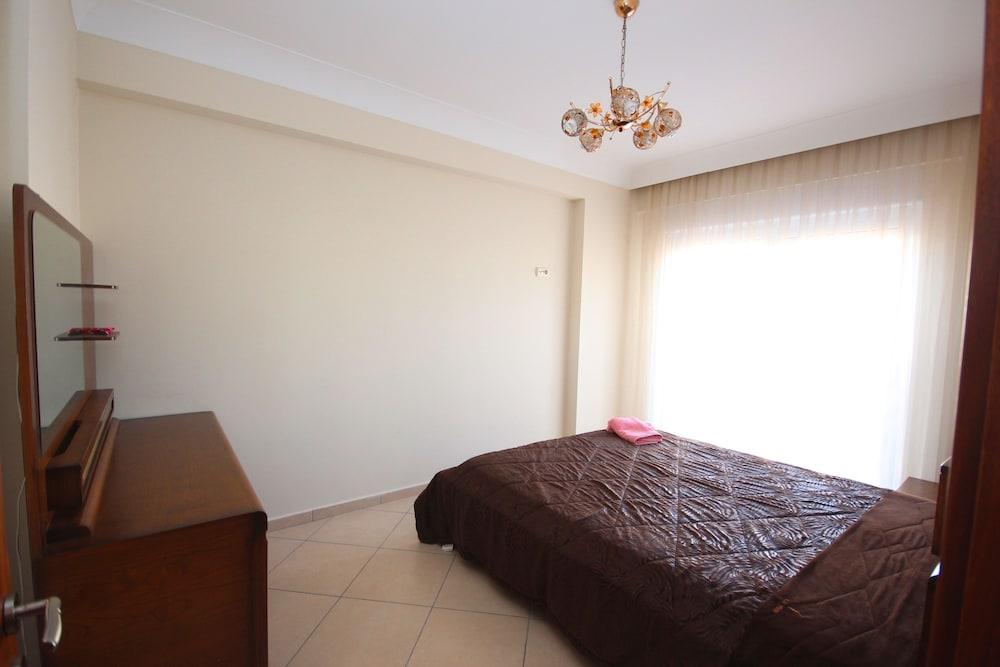 Paradise Town Villa Belle 2