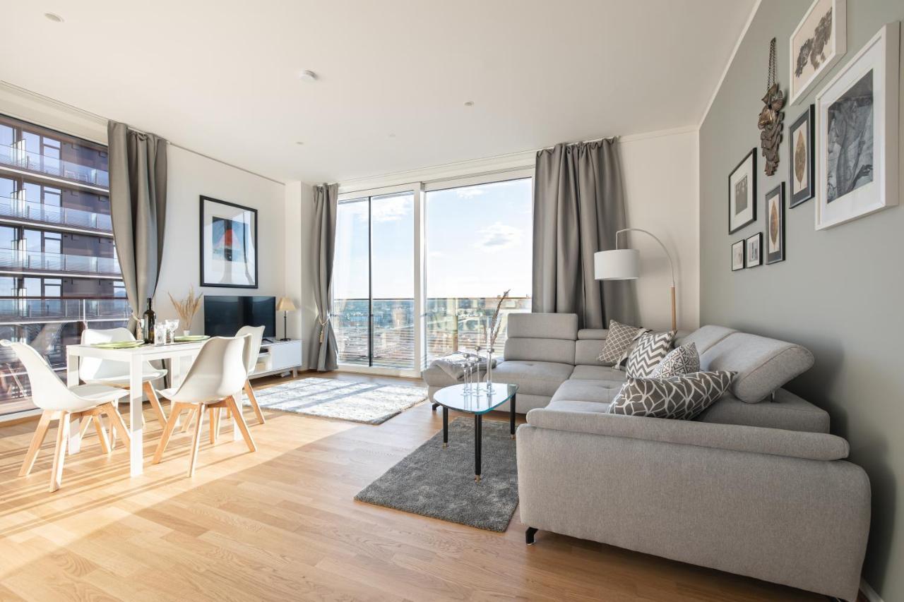 New Luxury Apartment Overlooking Vienna