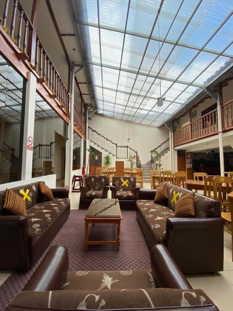 Hostal Saphi - Excelente Ubicacion 2