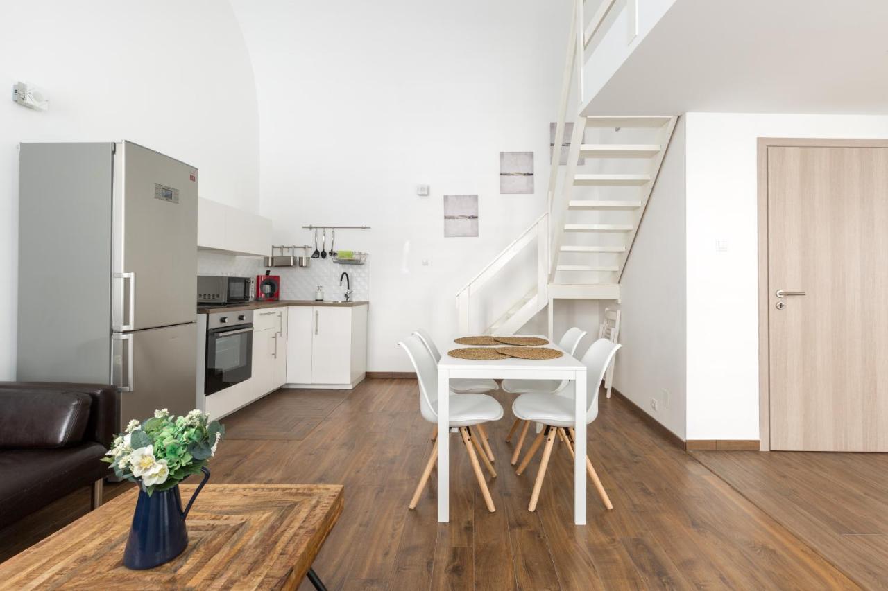 B17 Bajcsy Apartment 2