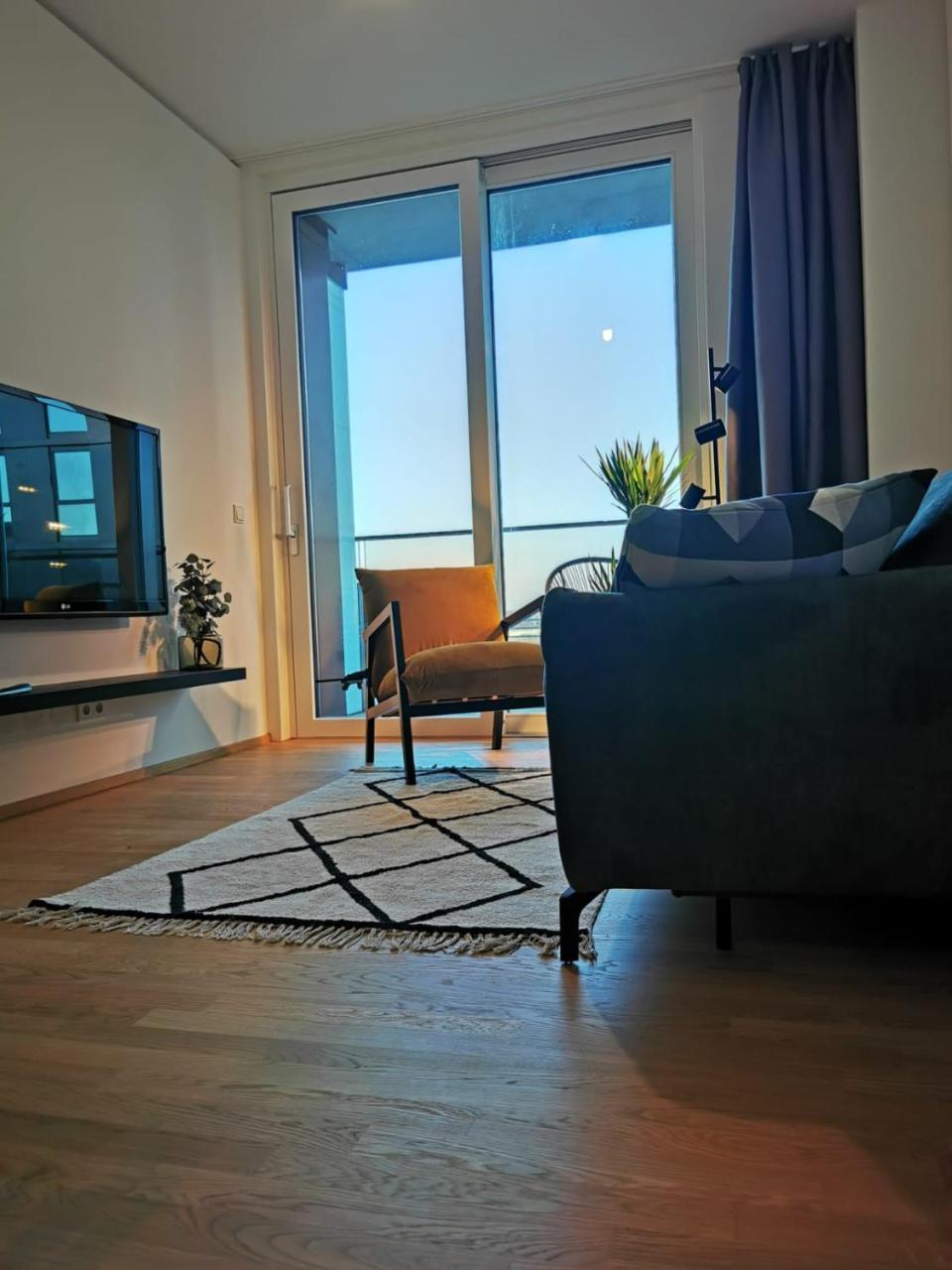 My Triiiple Ferienwohnung Zwischen City Und Prater 2