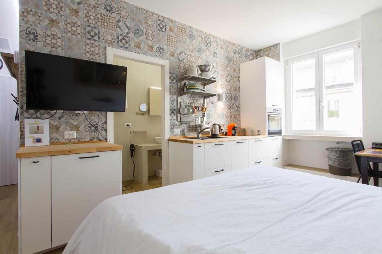 Luxury Cozy Studio by Central Station / Unique View (Adults Only) 2