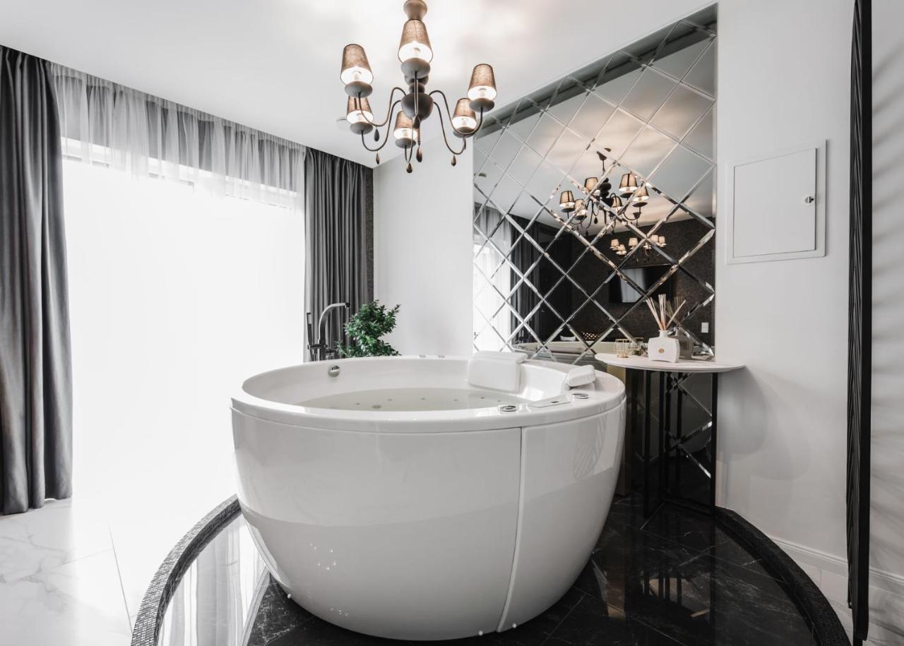 Luxury Suites Kaunas, Self-Check in (Adults Only)