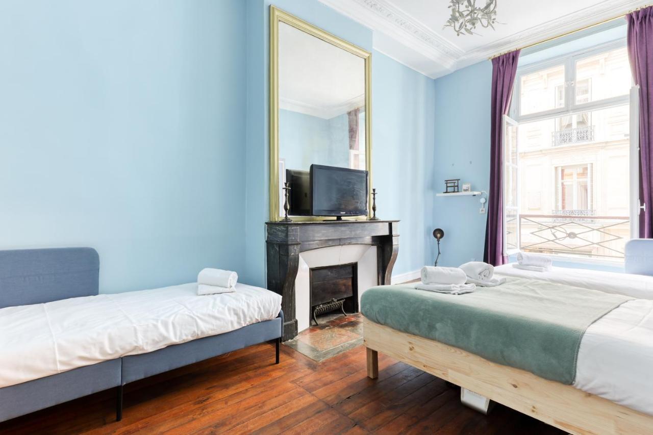 The Typical Parisian Flat - Louvre Royal - Paris 1 1