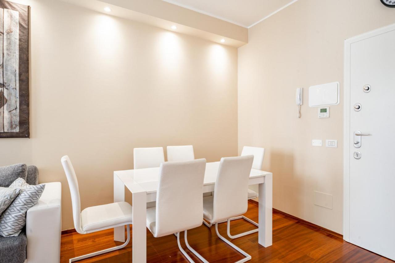 Smart And Central Flat in Porta Venezia by Easylife (Adults Only)