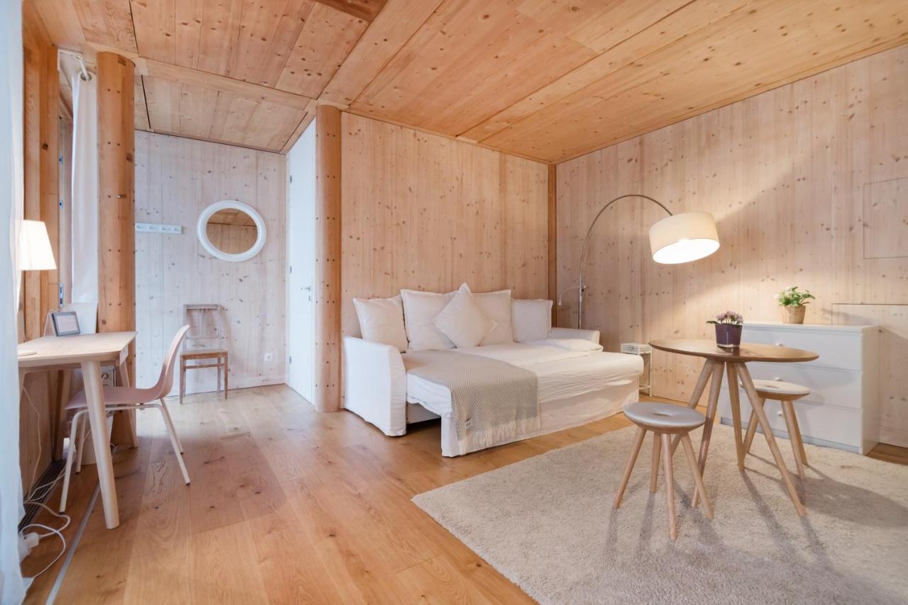 Apartments Near Metro Station (Adults Only) 1