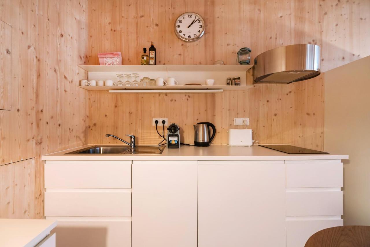 Apartments Near Metro Station (Adults Only) 2