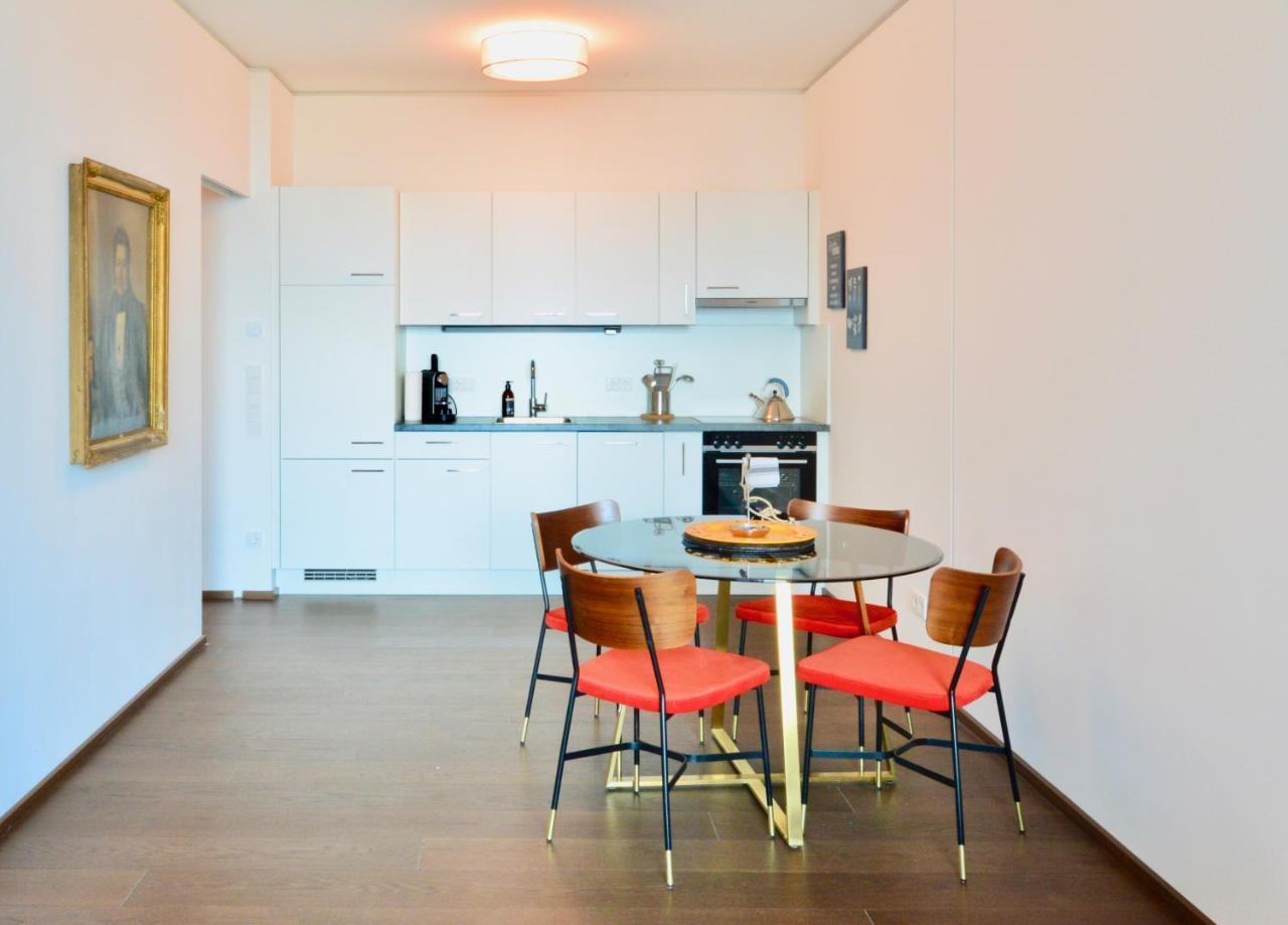 Brand-New, Close To Centre, Rooftop-Summer-Pool 1