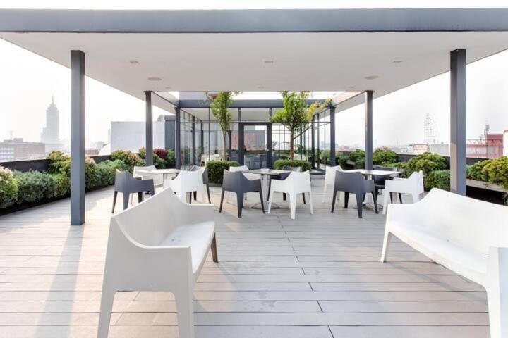 Esquina Magica En El Mejor Edificio Del Centro Historico