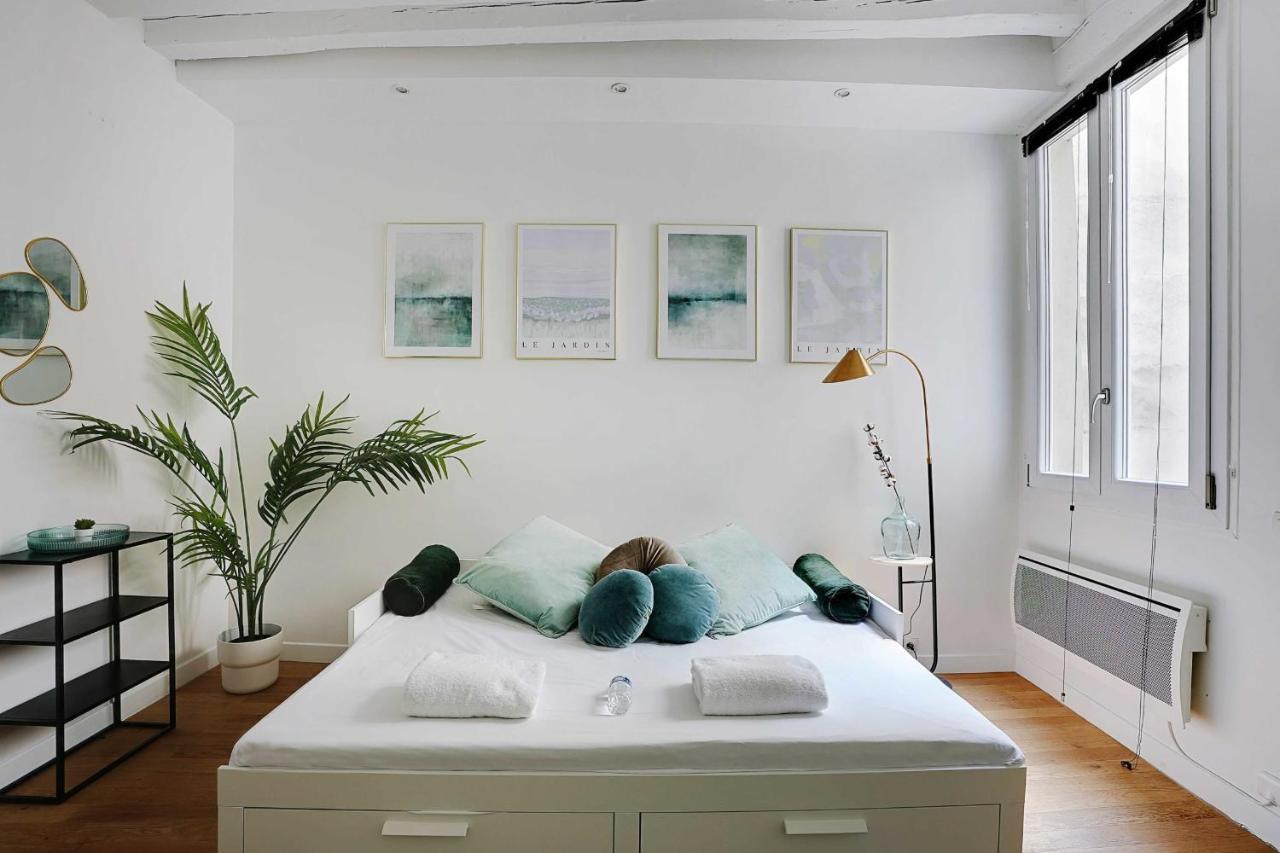 Superb Cozy Studio - Louvre Saint Honore 2