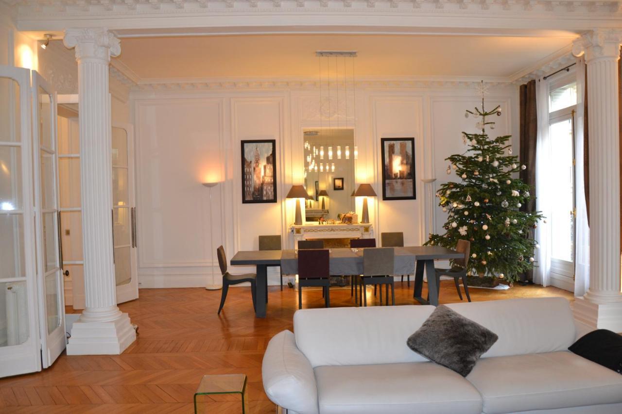 Prestigious Appartement Trocadero (Adults Only)