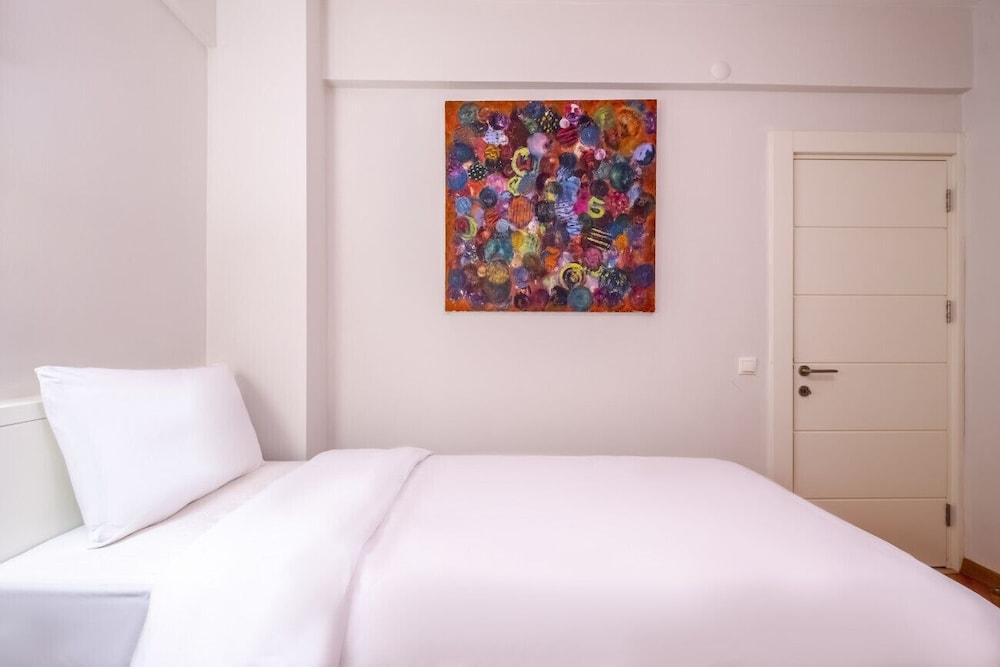 Fully Equipped Cozy Home in Besiktas 2