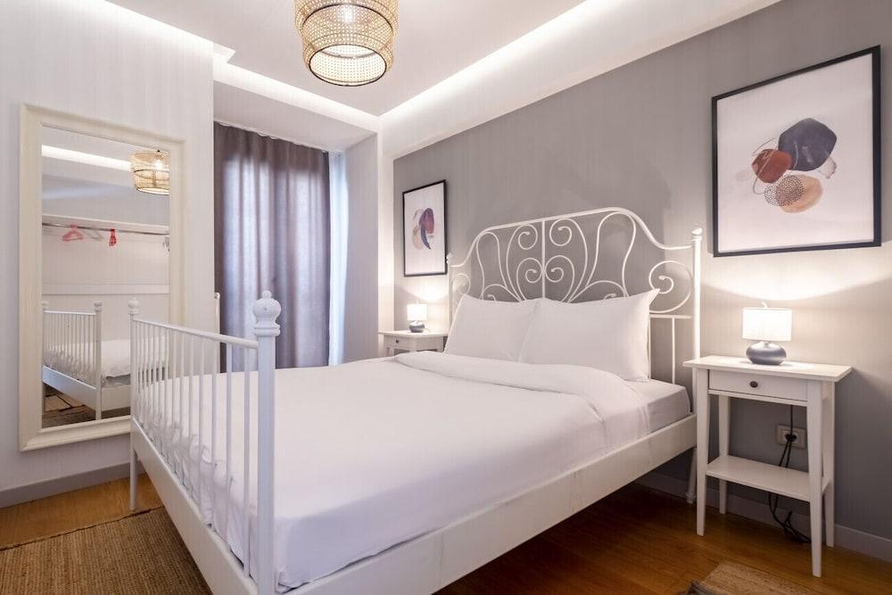 Charming Flat with Central Location in Nisantasi 2