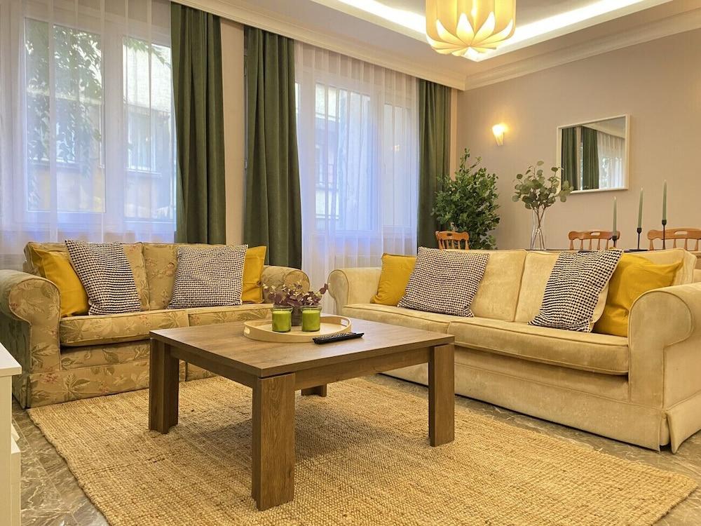 Missafir Modern And Central Flat in Nisantasi 2