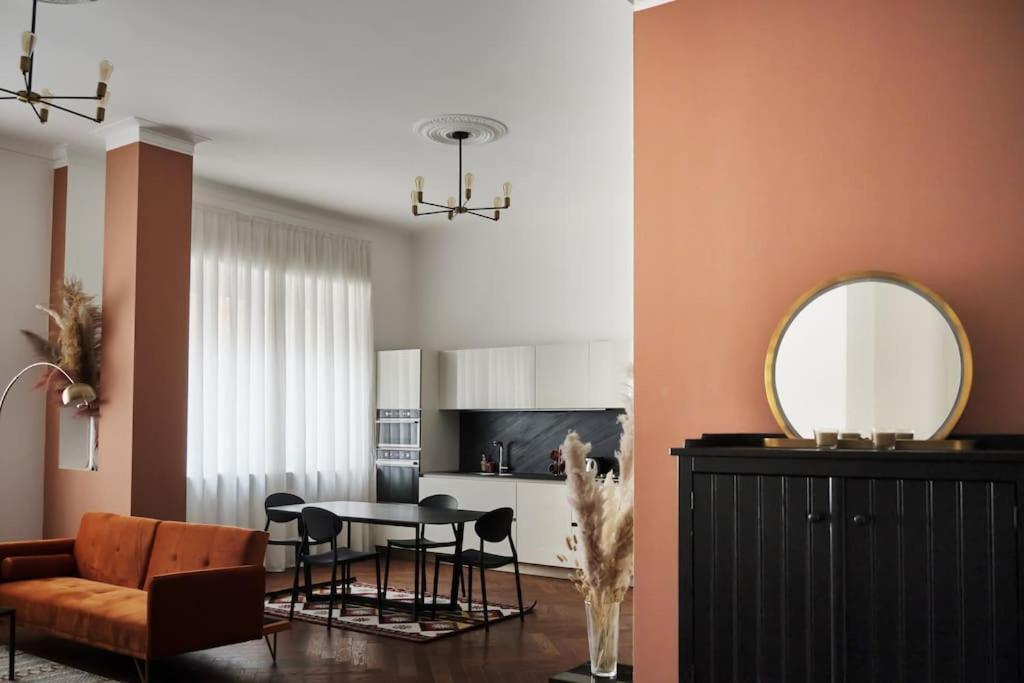 Luminoso Appartamento 1min Dalla Metro [Luxhome33] 2