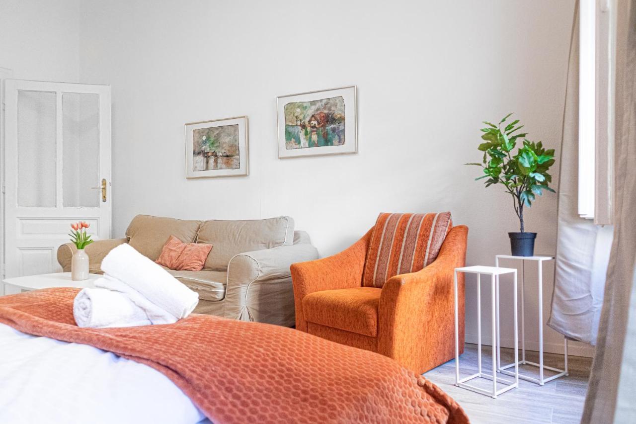 Gorgeous 2br Apt. Central Located And Spacious