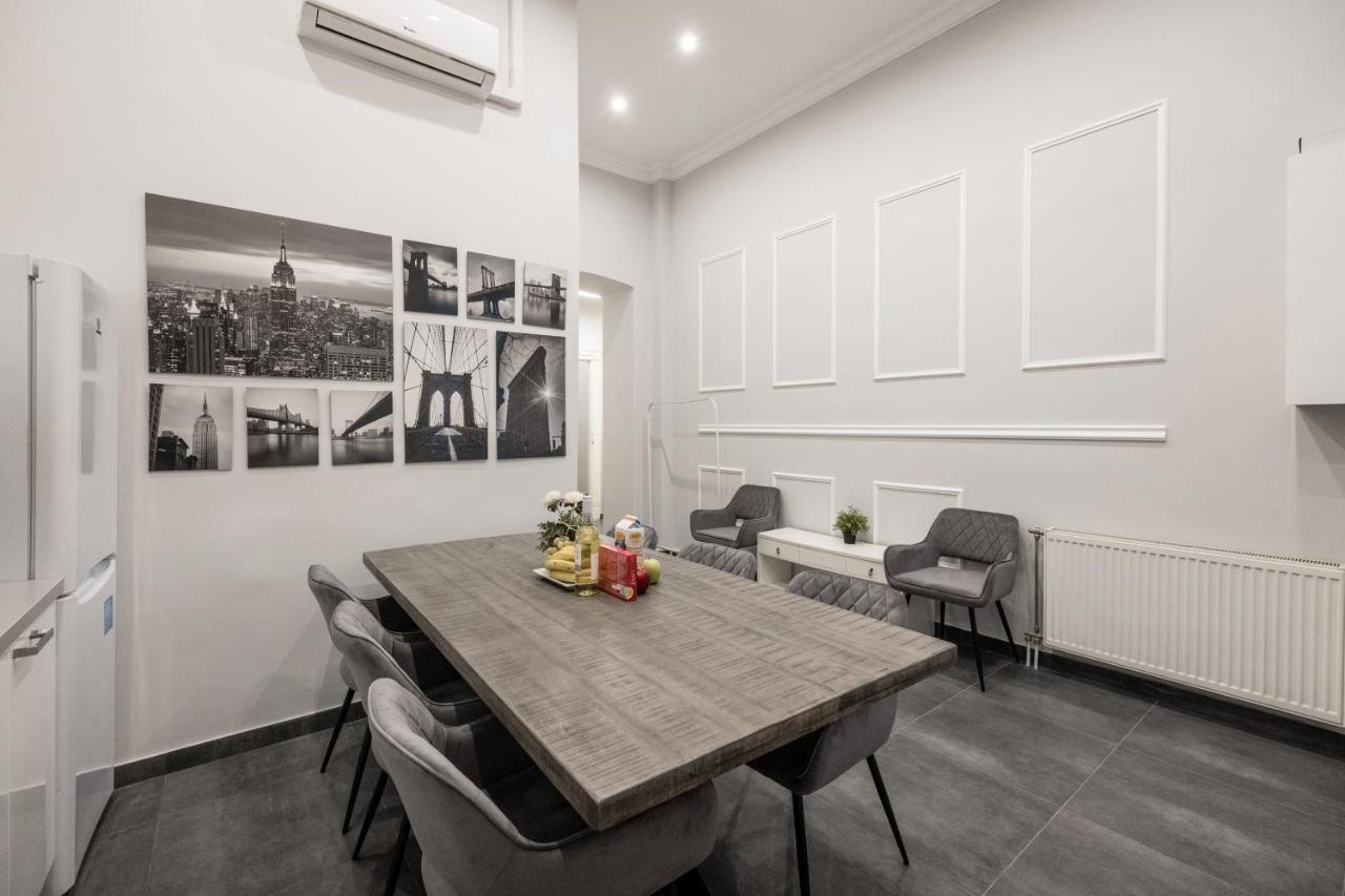 Prime Time Vaci Budapest