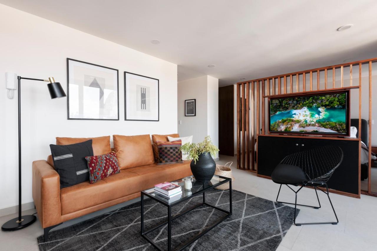 Alcazar Apartments 2