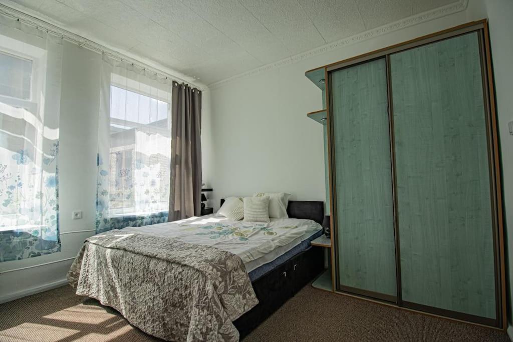 3 Room Apartment in Laisves Avenue 2