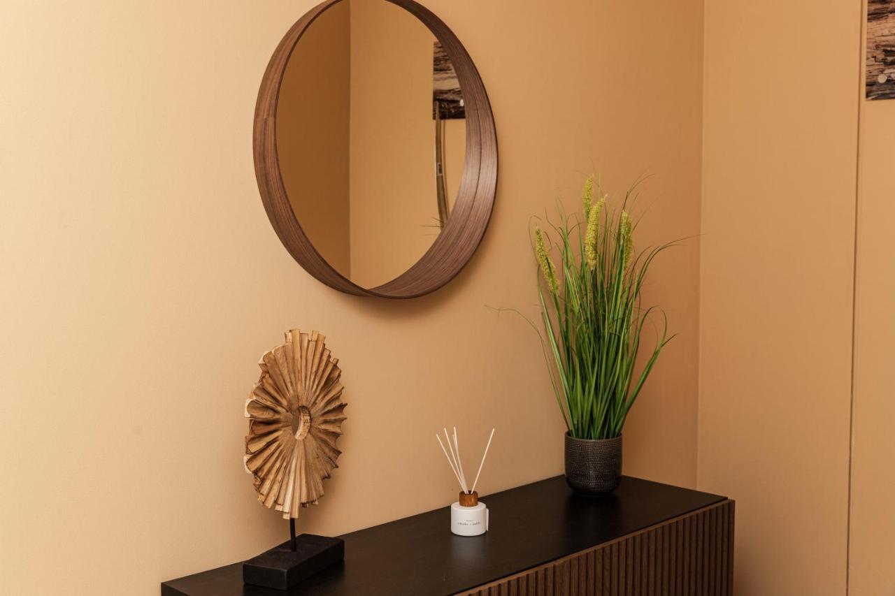 Triiiple 7heaven - Amazing View on Top Floor with Rooftop Pool 2