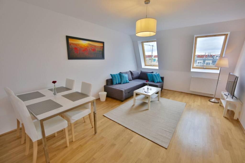 Zwischen Schonbrunn Und Dem City Center. Apt. 34