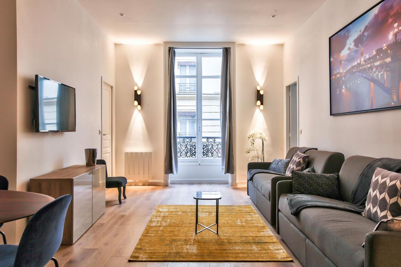 64-Luxury Flat Champs Elysees (1d) 2