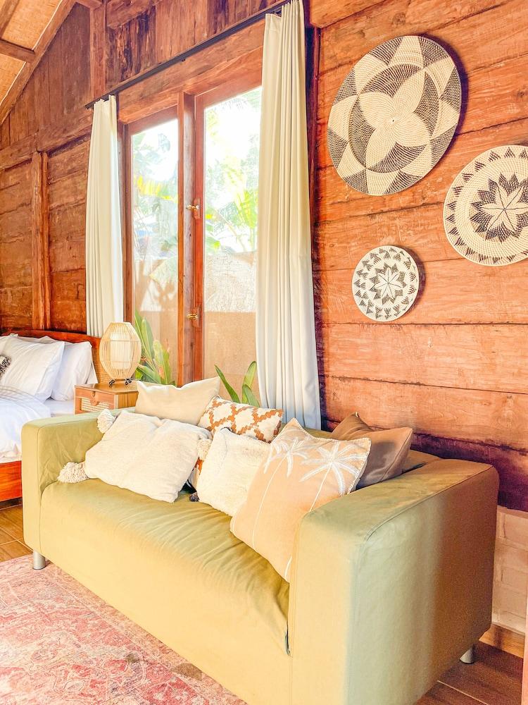 Villa Kohana by Supala 2