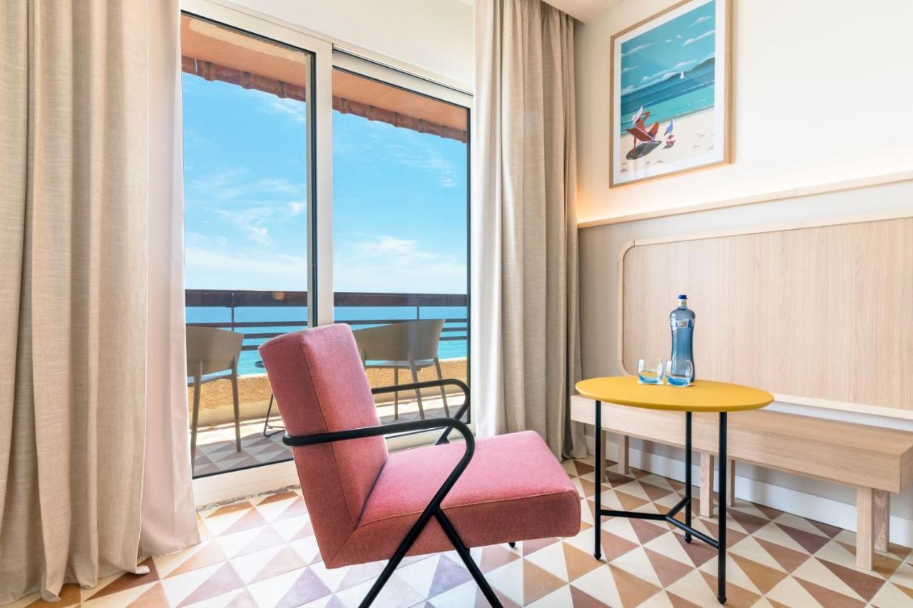 Akquaaa Boutique Hotel 2