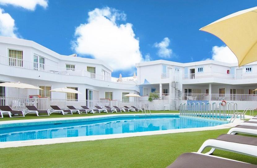 Checkin Bungalows Atlantida