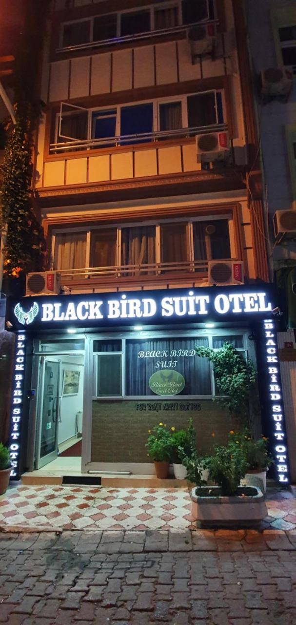 Black Bird Suite Hotel 2
