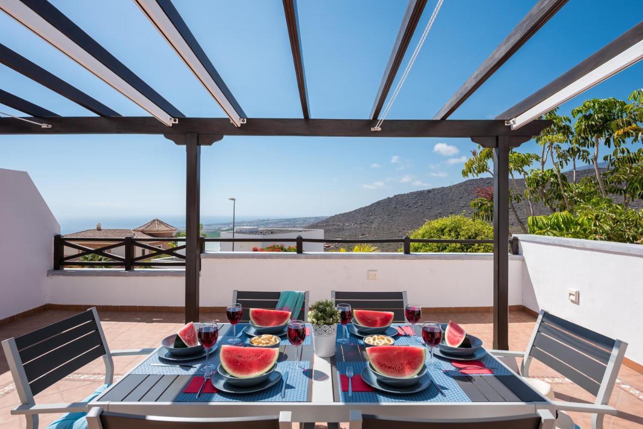 1 Charming Villa Private Garden Pool, Bbq! 1