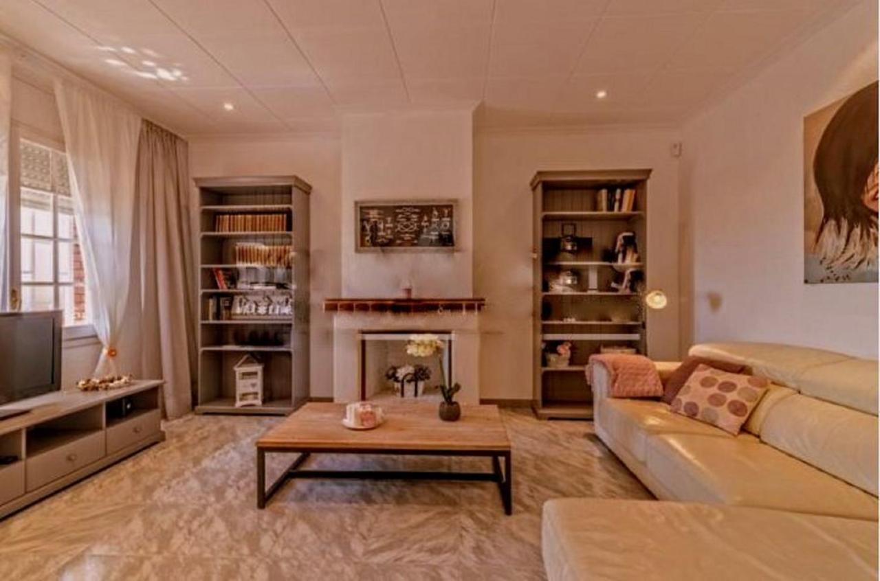 Chalet Santa Susana 2