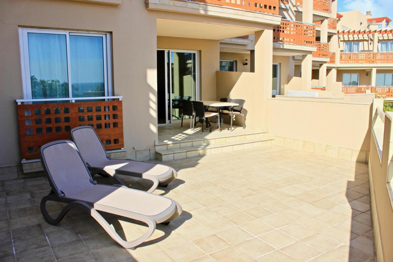 Ocean View Apartment with Large Terrace 1