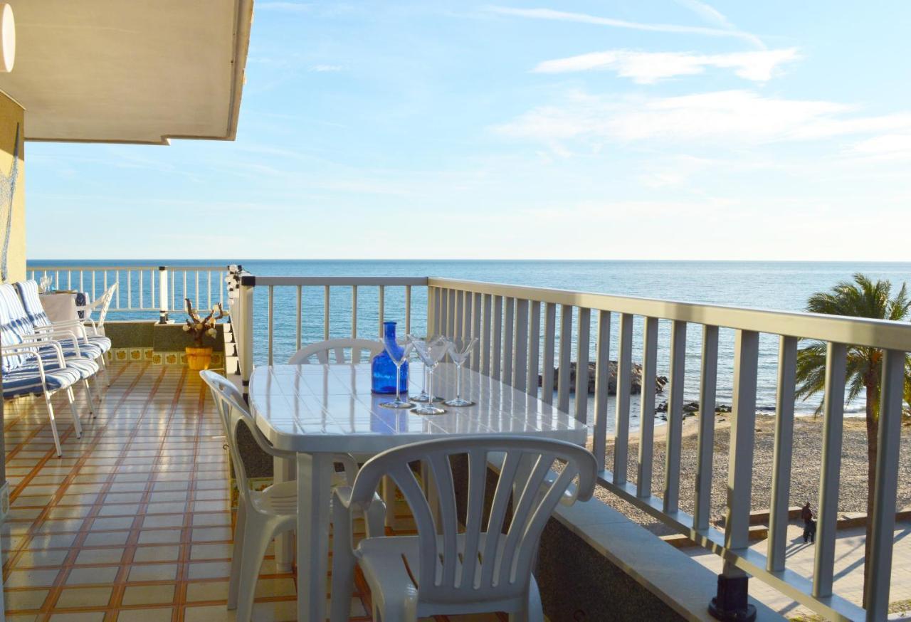 Seafront Fully Renovated Apart Amazing Terrace