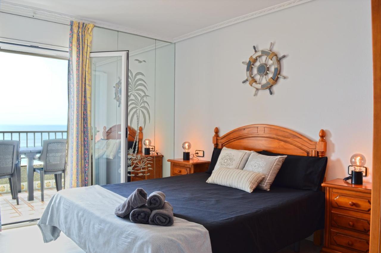 Seafront Fully Renovated Apart Amazing Terrace 2