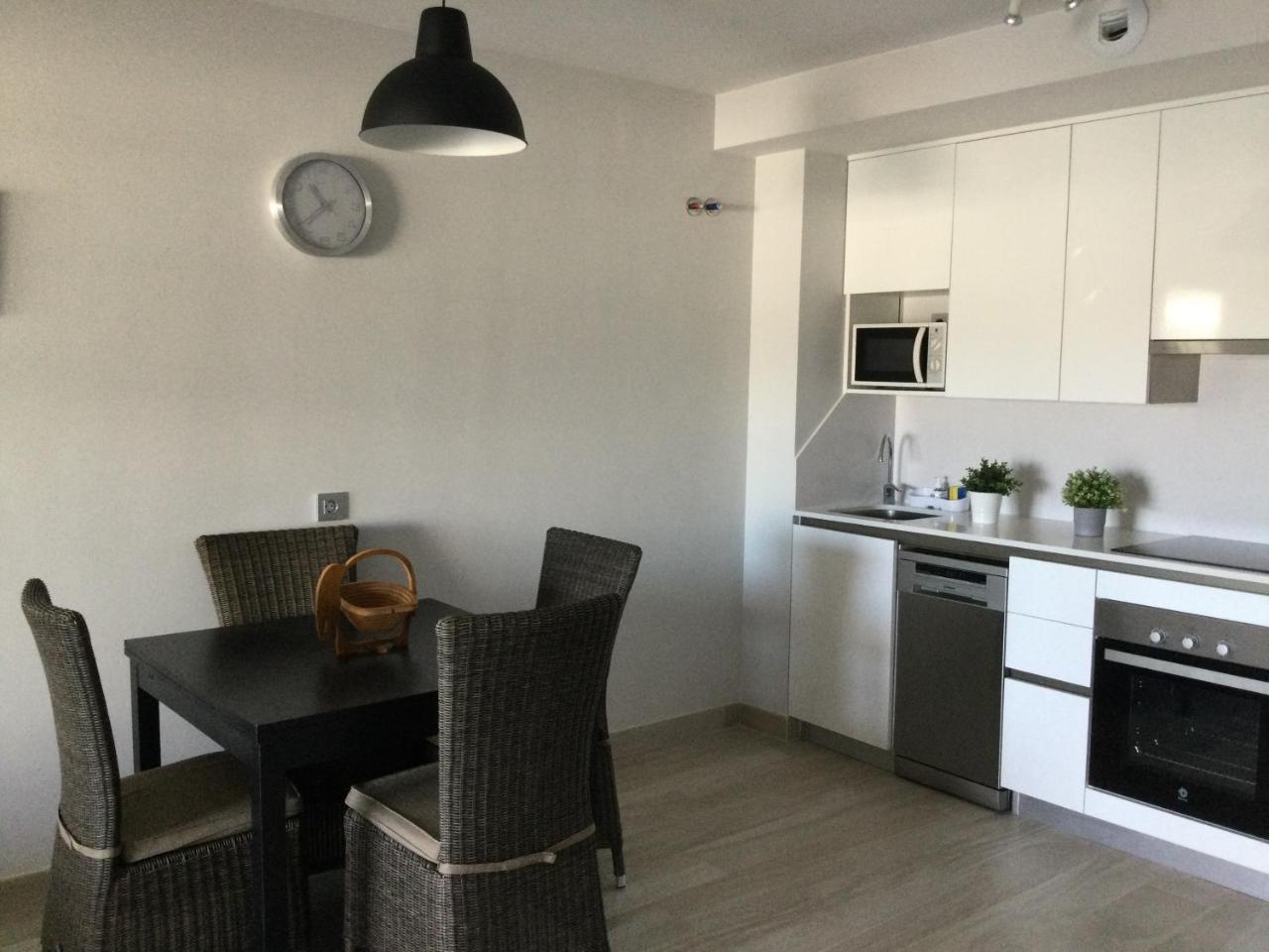 Sun, Peace & Happiness Medano-Tejita