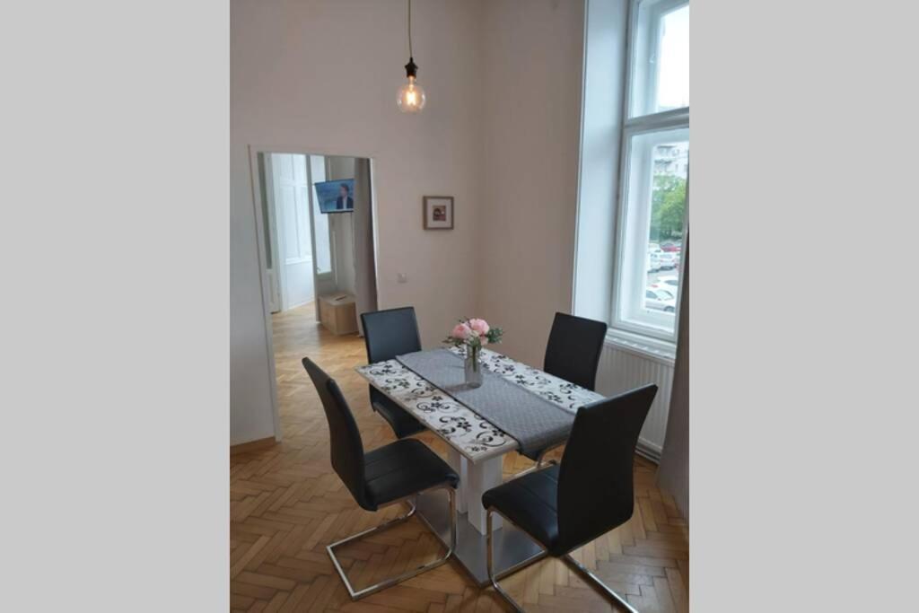 Lovely New 2 Bedroom Near Hannovamarkt 2