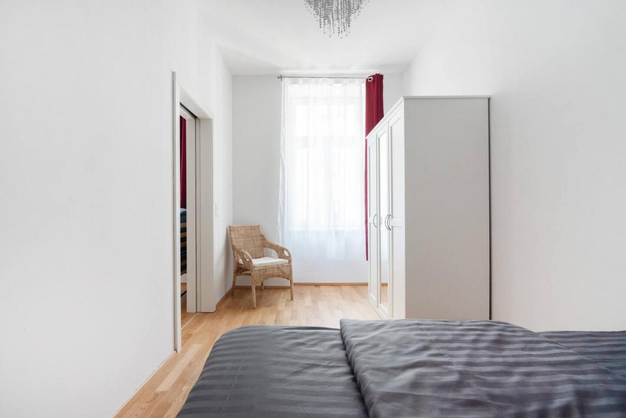 Vienna City Apartment Raffaelgasse 1