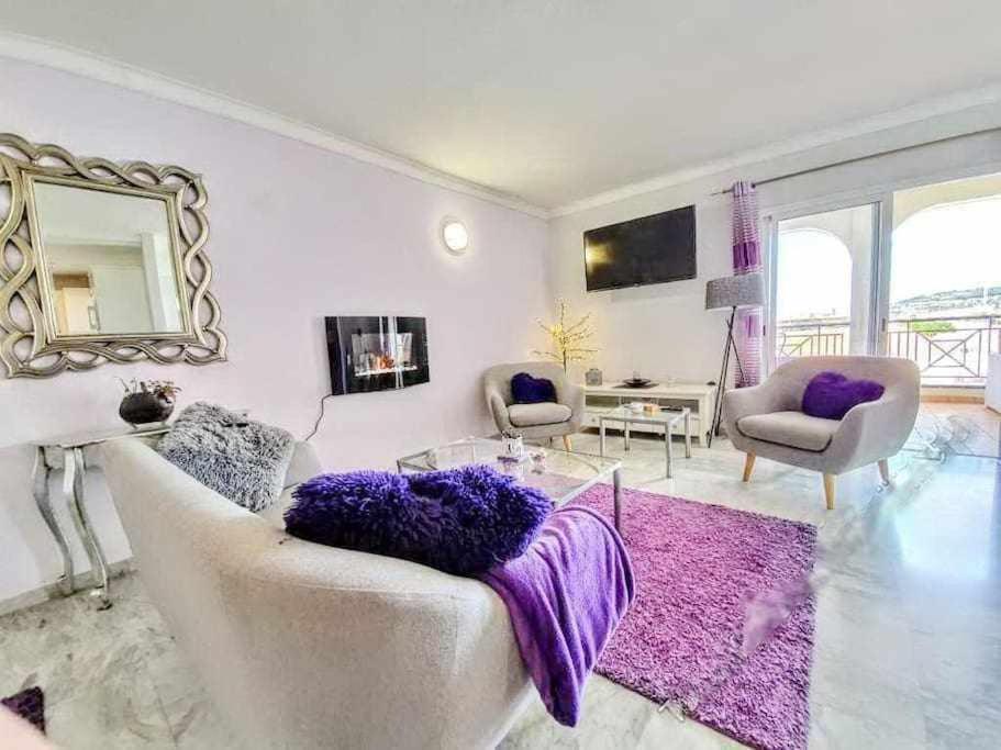 Dinastia D201 by Tenerife Rental And Sales