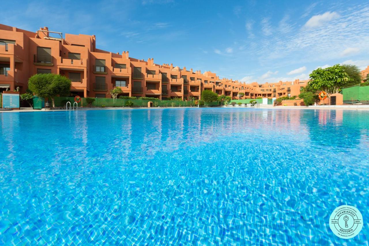 Sunset View la Tejita, by Nivariahost