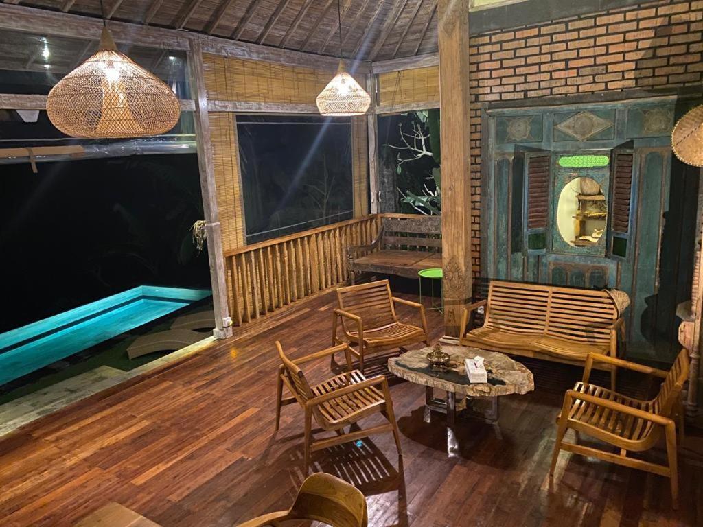 Villa with Amazing Rice Field View Between Canggu And Ubud 2