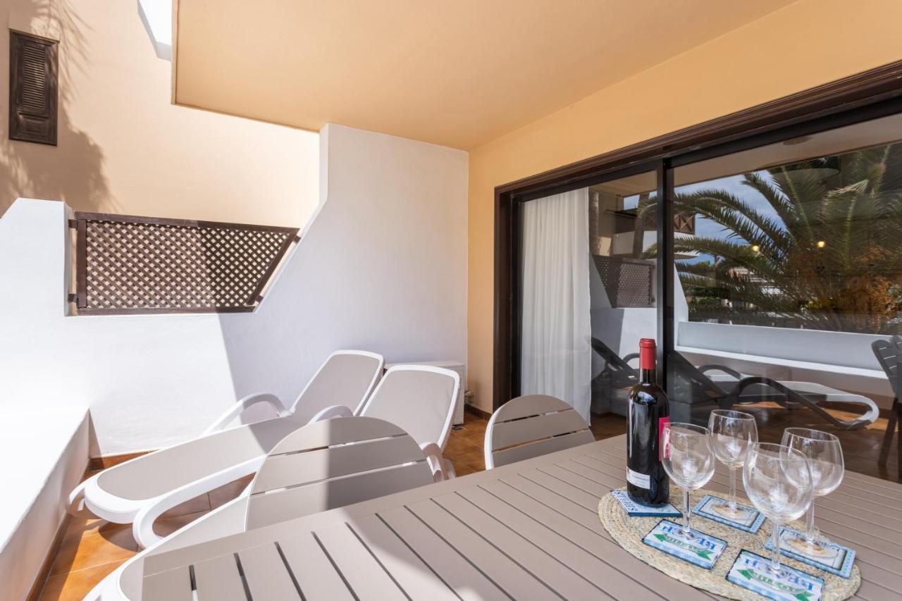 Oceanfront Tenerife South Abatros 254 1