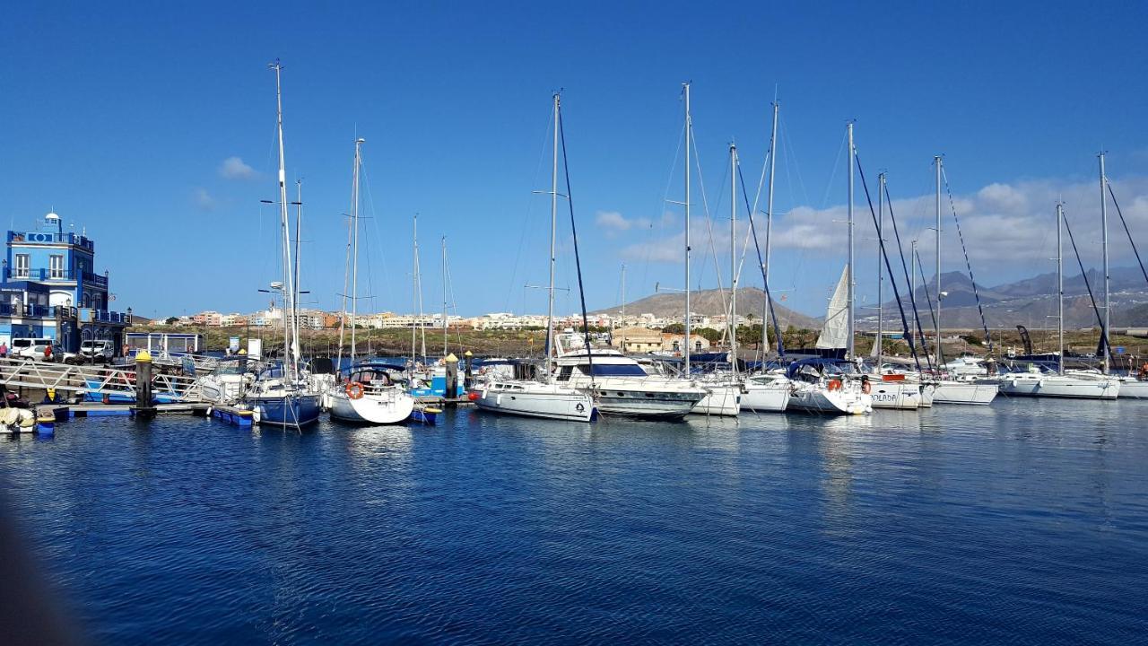 Toronjil (Adults Only) 1