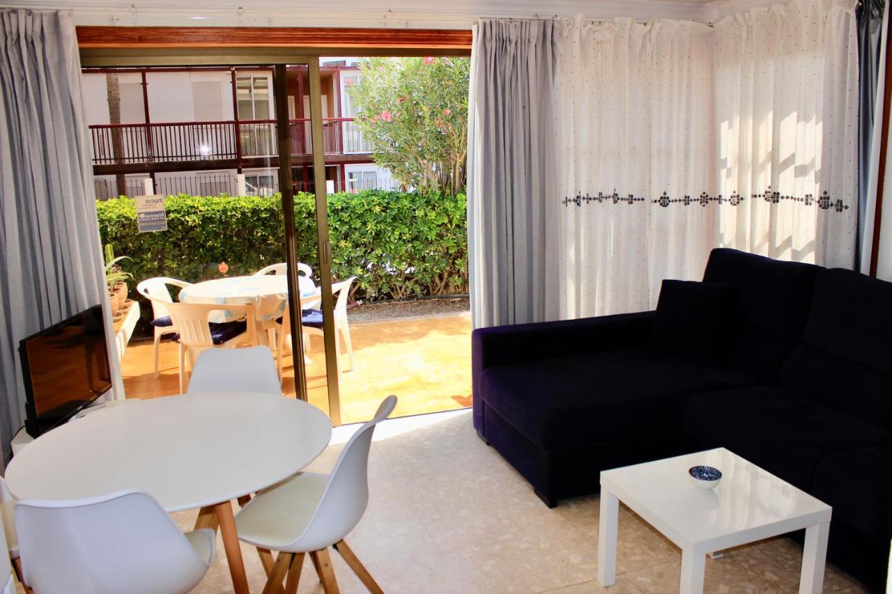 1bdr Sunny Terrace Apartment