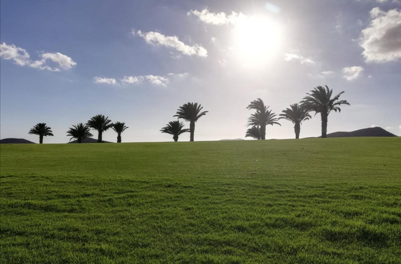 Sunningdale Village Golf Del Sur 1