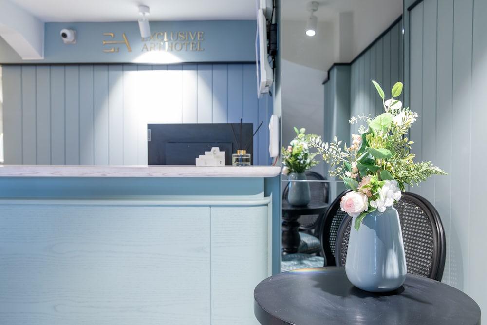 Ea Exclusive Hotel 1