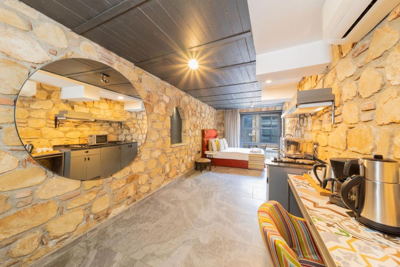 Marvelous Studio Flat Near Hadrians Gate