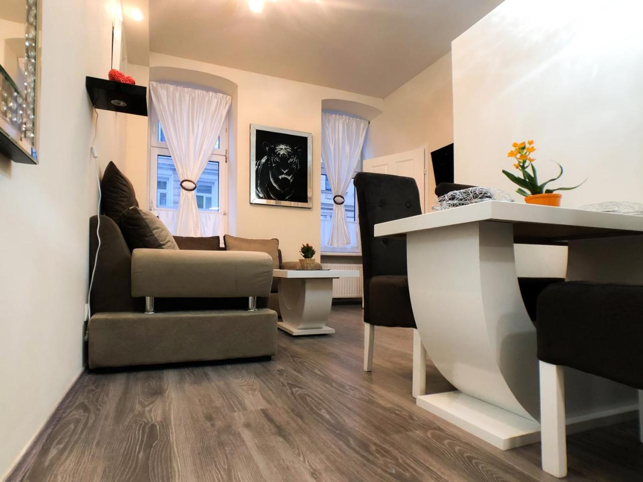 Deluxe Apartment Vienna 2