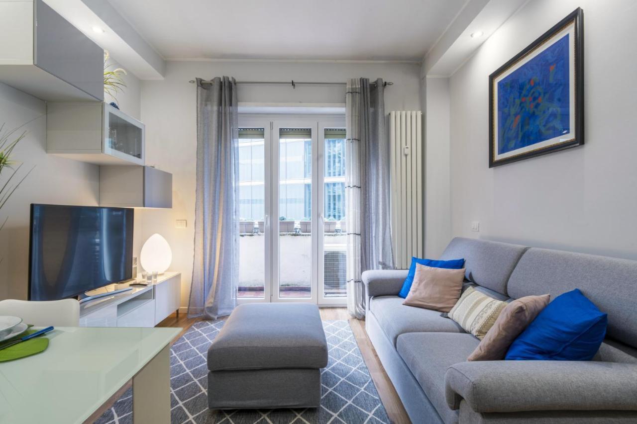 Easylife - Moderno E Fresco Trilocale in Uno Dei Quartieri Piu Moderni Della Citta Gioia-Porta Nuova 2