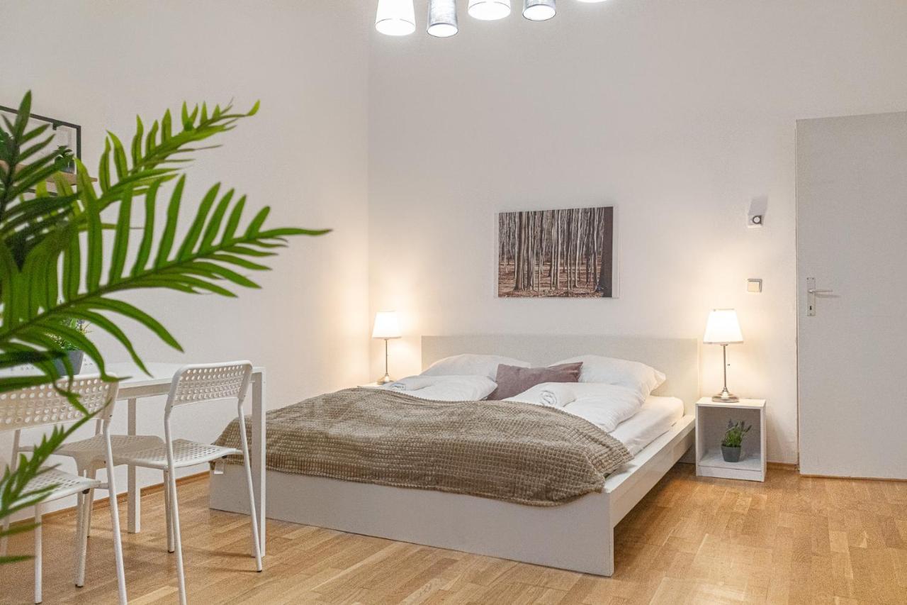 Pleasing 2br Apt.-Perfect for Longstays 1